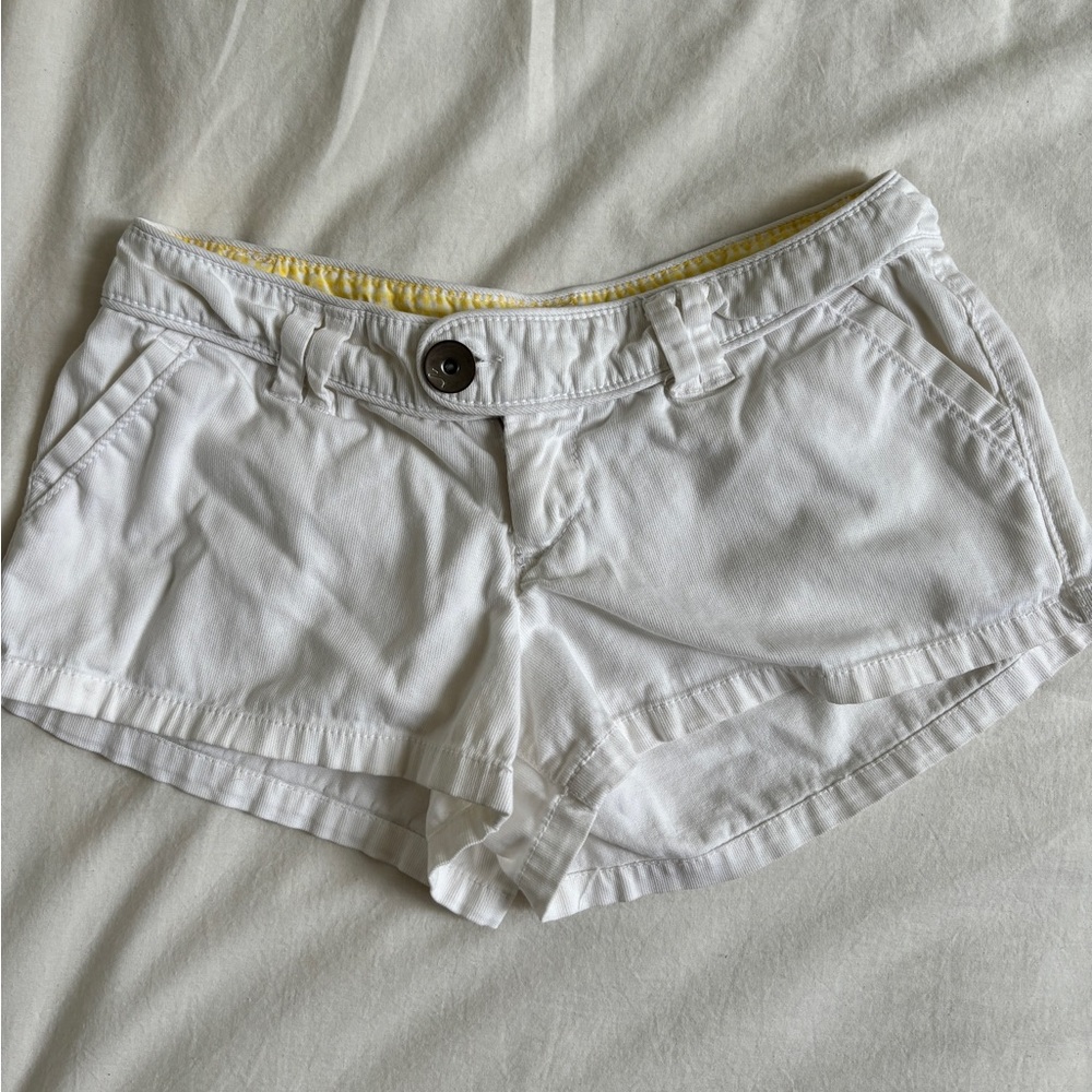 Vanity Low Waist White Denim Shorts 0